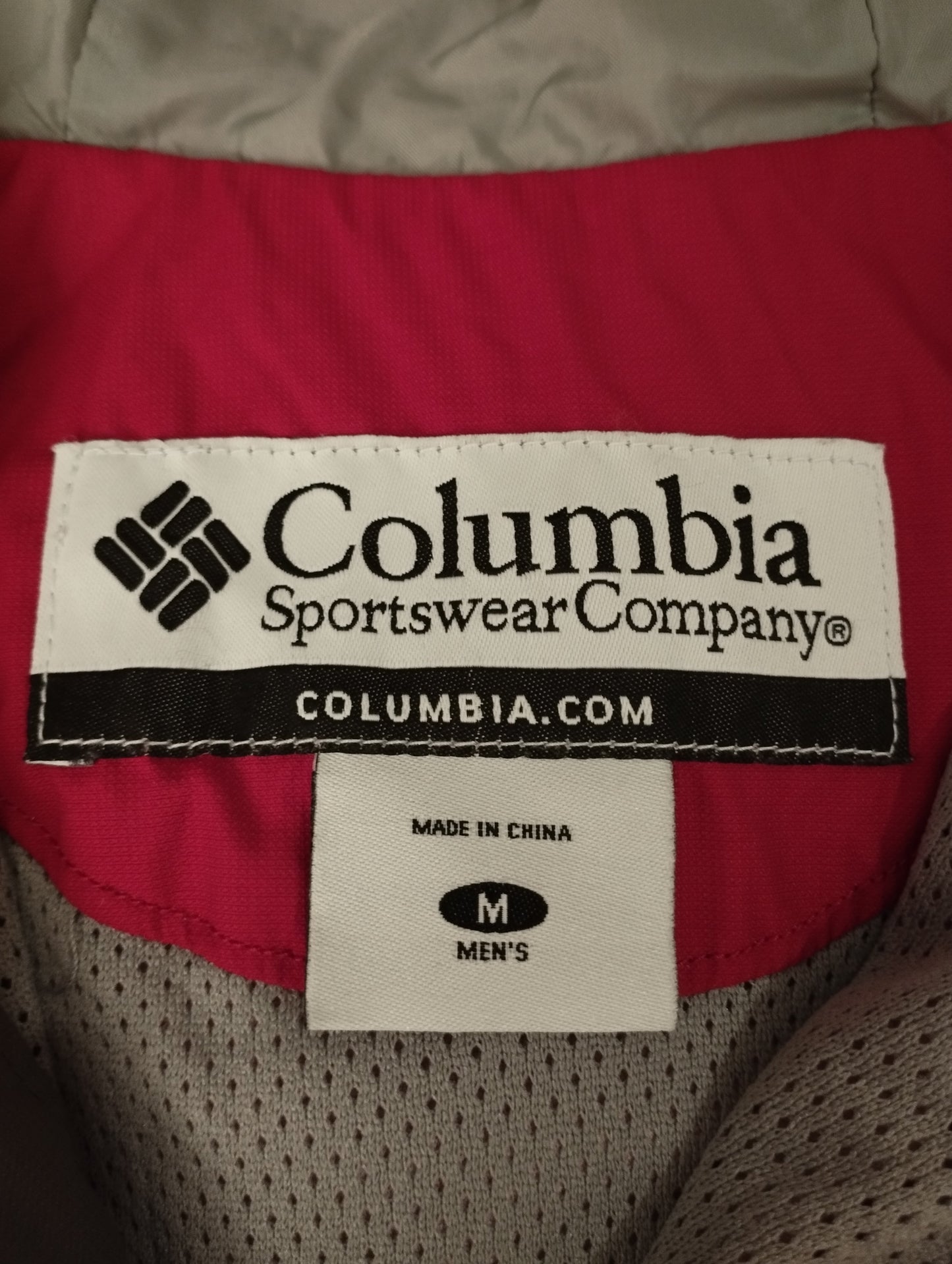 Manteau rouge Colombia