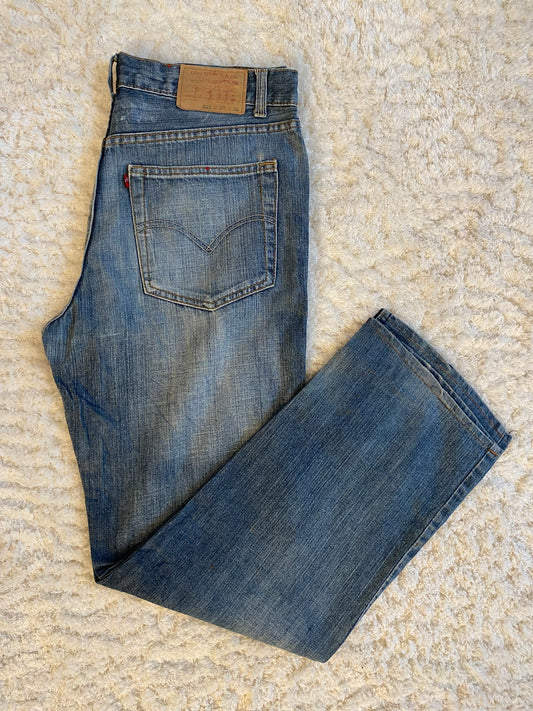 Jean Levi's 523 - Taille FR 42