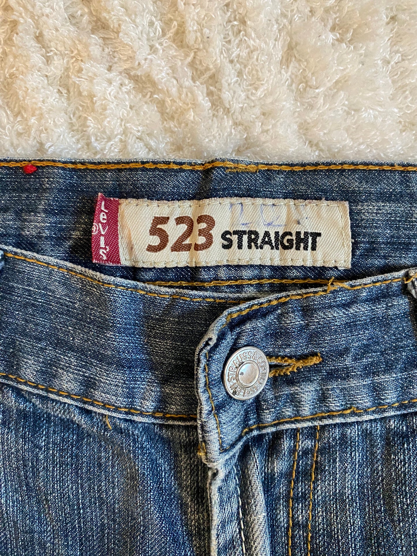 Jean Levi's 523 - Taille FR 42