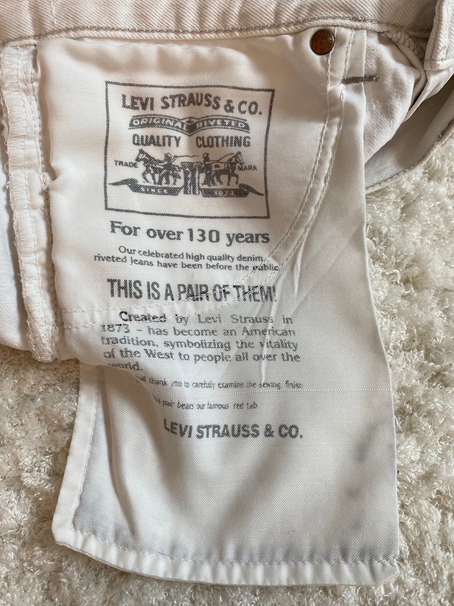 Short Levi's 506 Standard - Taille FR 42